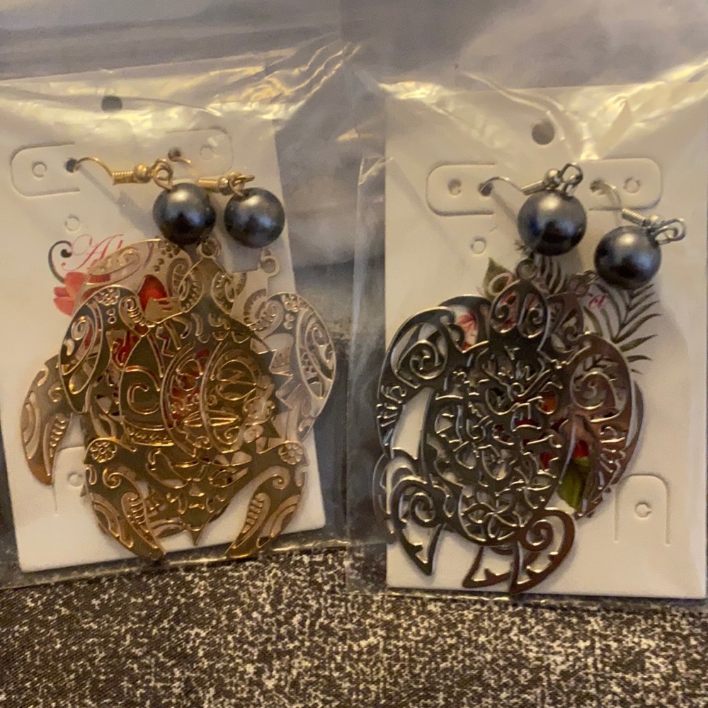 🌺Hawaiian turtle 🐢 earrings gold & silver